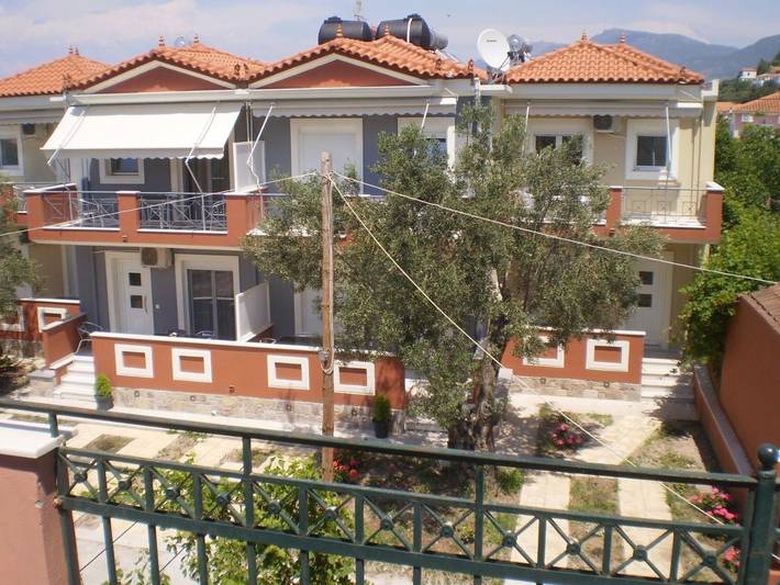 B&b per 3 persone, con Balcone e Terrazza nonché Giardino e Panorama a Petra