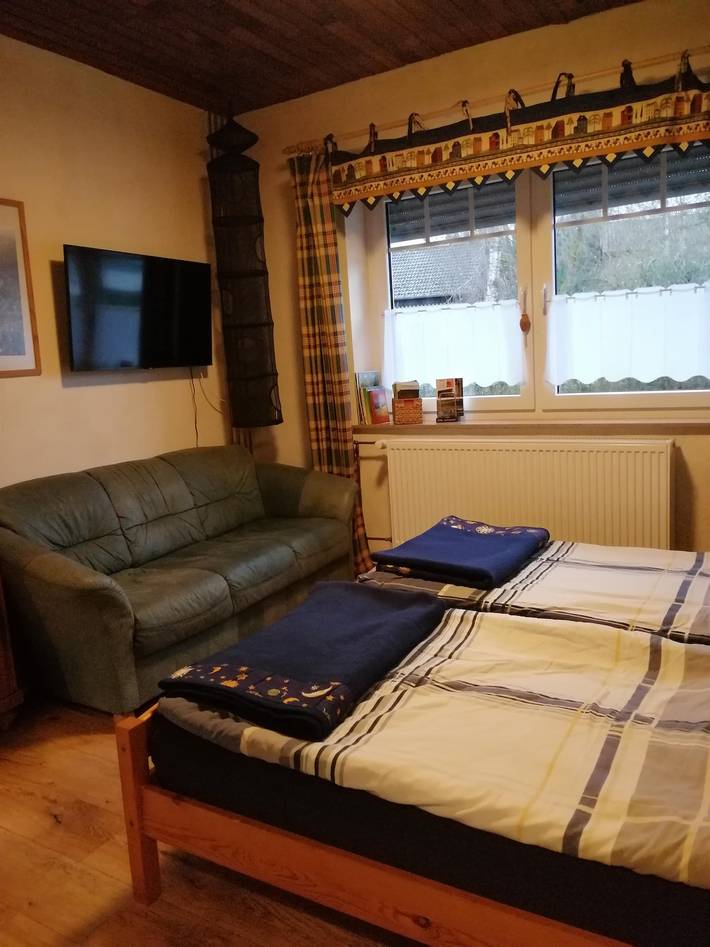 Ganze Ferienwohnung, 2-Bett-Apartement Litla in Stadtkyll, Naturpark Hohes Venn-Eifel