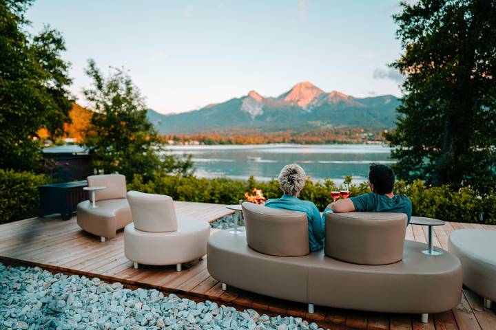Ferienwohnung für 5 Personen, mit Seeblick und Garten sowie Sauna, kinderfreundlich in Villach
