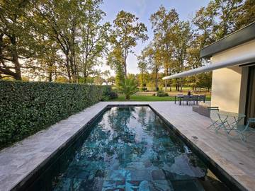 Cottage pour 7 personnes, avec piscine ainsi que jardin et vue à Saint-Sulpice-et-Cameyrac