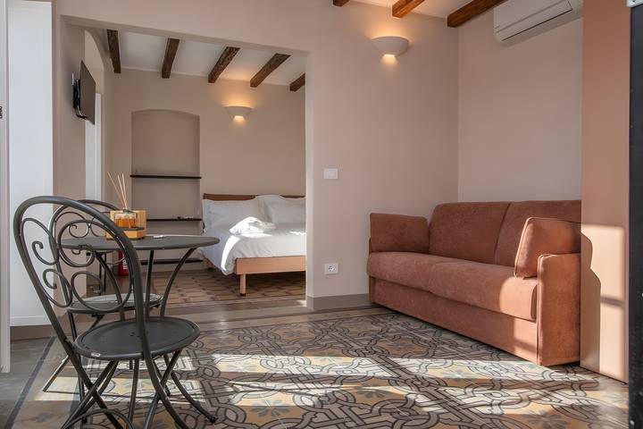 Ferienwohnung für 4 Personen, mit Garten und Sauna sowie Balkon in Finale Ligure Gemeinde