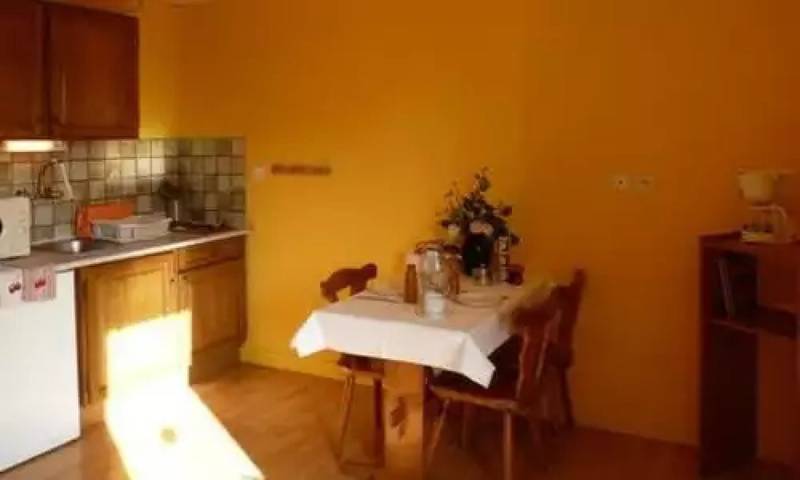 Location de vacances pour 4 personnes, avec bassin pour enfant à Saint-Honoré-les-Bains - 4