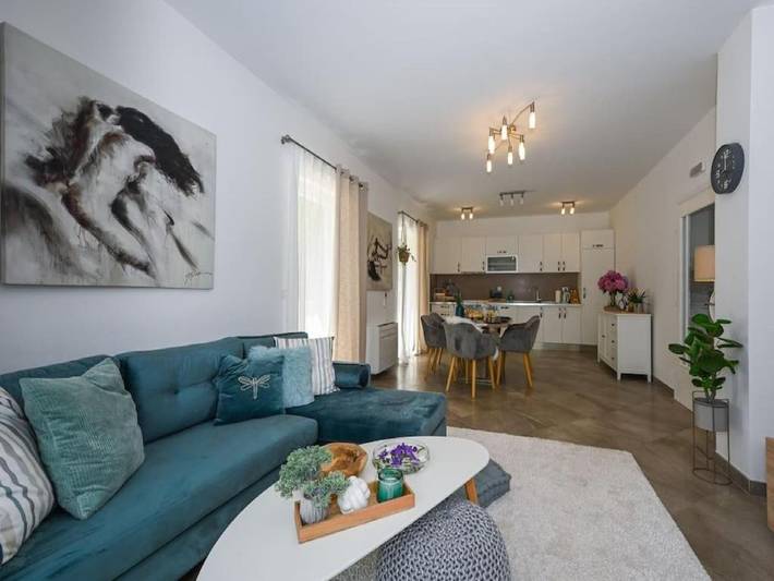 Villa per 10 persone, con giardino e idromassaggio nonché terrazza a Canali