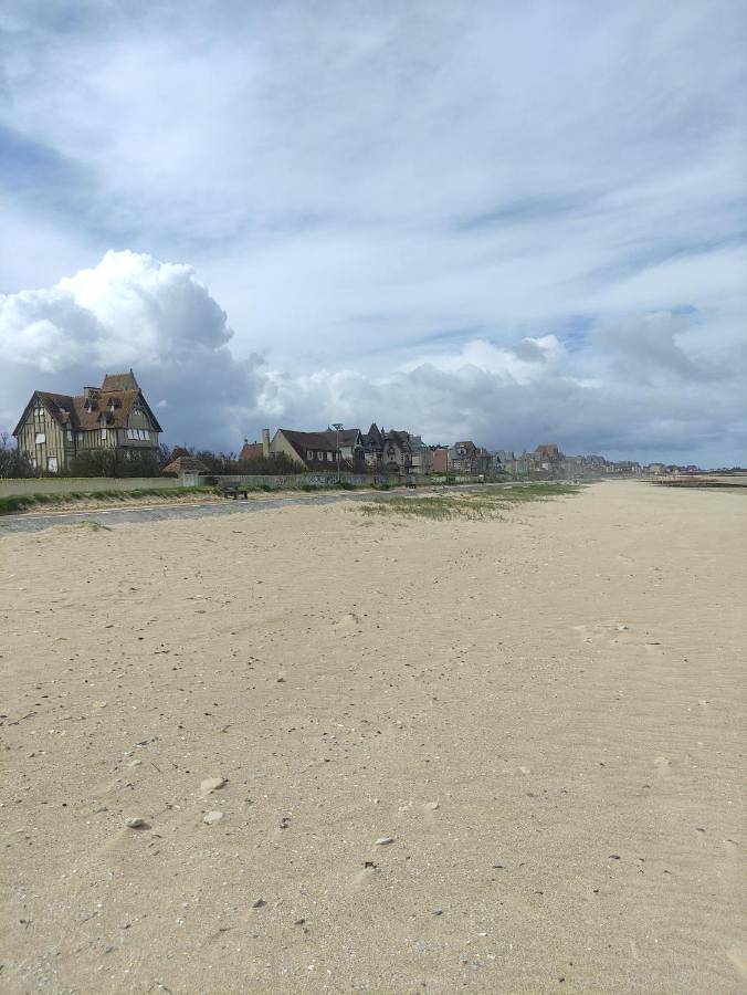 Gîte pour 3 personnes, avec jardin à Hermanville-sur-Mer - 3