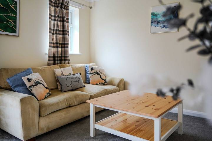 Cosy 3 bed house in Aylesbury in Aylesbury, Chiltern Hills
