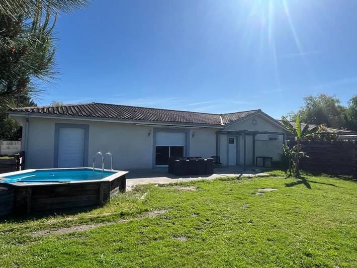 Holiday apartment for 4 people, with pool and view as well as garden, with pets - 1