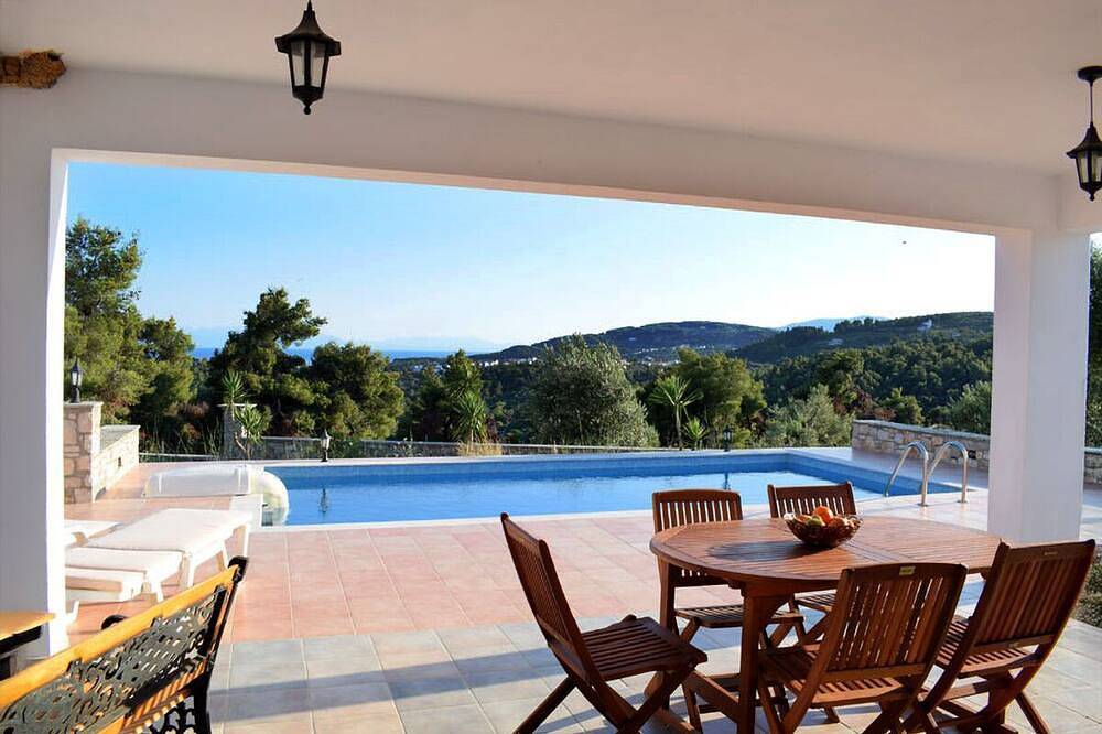 Anemologio Villas Villa Zefiros in Alonissos