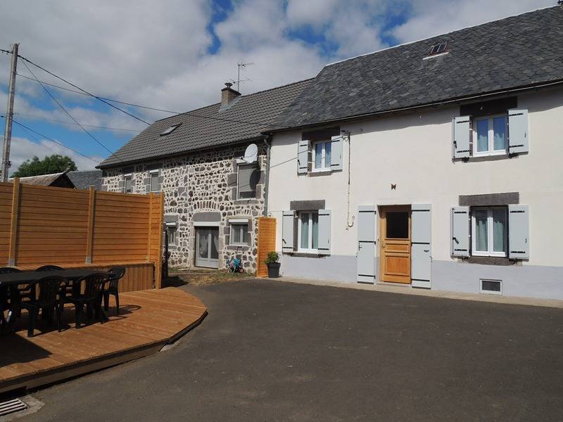 Gîte des hirondelles in Olby, Parc naturel régional des Volcans d'Auvergne