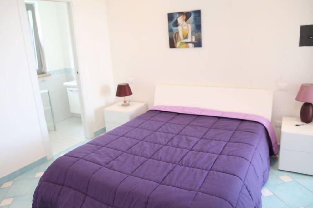Apartamento entero, Appartamento 3 by Interhome in Terracina, Agro Pontino
