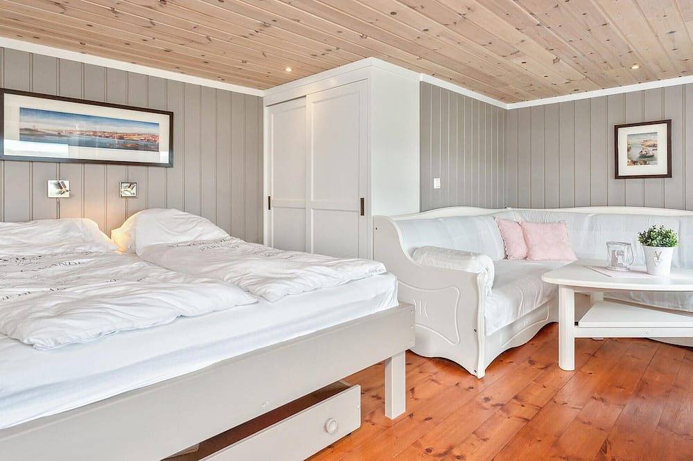 Schönes Haus mit 4 Schlafzimmern in. in Svelvik