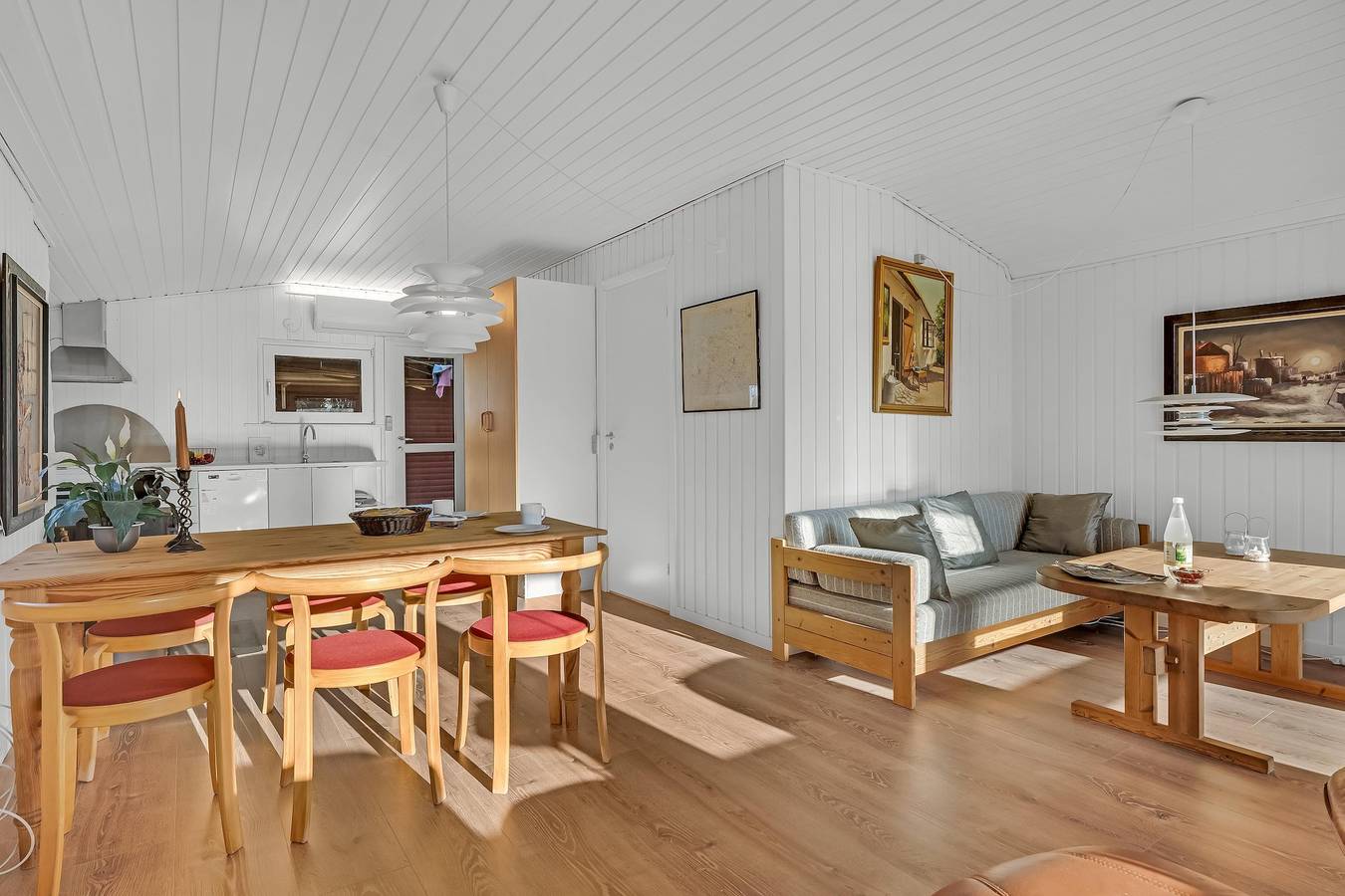 Cozy holiday home with modern facilities close to the water. in Limfjord in Westjütland