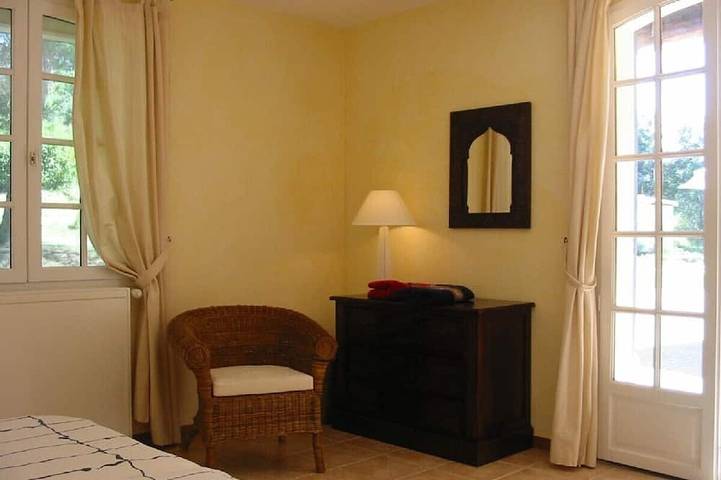 Location de vacances pour 8 personnes, avec jardin, animaux acceptés à Barbentane - 3