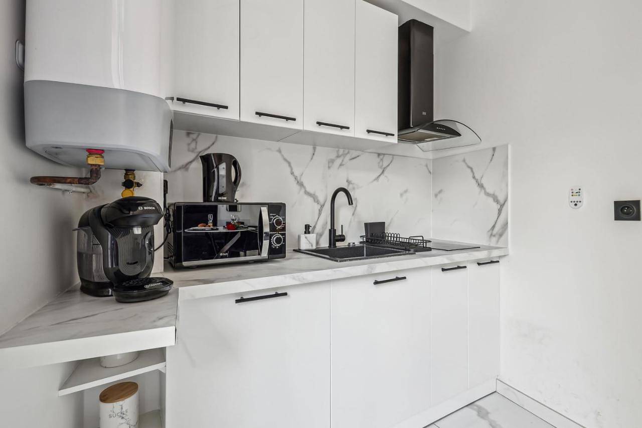 Appartement entier, Studio avec jacuzzi & vue sur le parc Soubiran in Dammarie-les-Lys, Seine-et-Marne