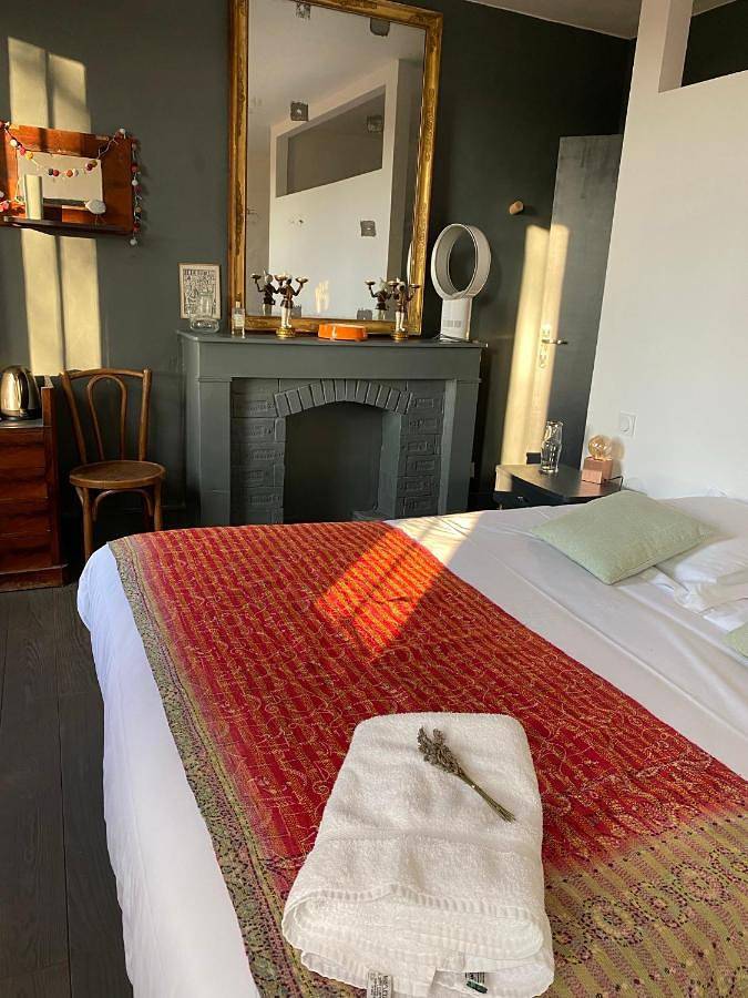 Maison d’hôte pour 2 personnes, avec vue et sauna ainsi que piscine et jardin à Pont-Saint-Esprit - 4