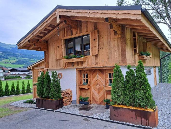 Ferienhaus für 7 Personen, mit Sauna und Terrasse sowie Garten am Großvenediger