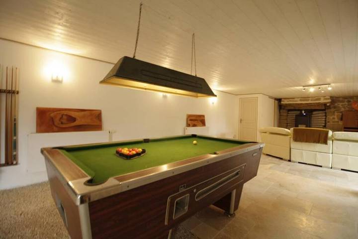 Location de vacances pour 12 personnes, avec Jardin à Guern - 3
