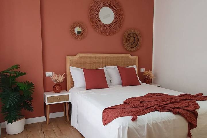 Ganze Wohnung, Casa Tucano Suite Apartment 150 mt to the beach  40 min on car to skying resort! in Francavilla al Mare, Chieti Provinz