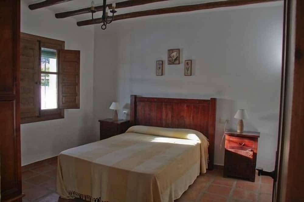 Casas de Cantoblanco 1, piscina privada, para 6 personas in Los Romanes, Benamargosa