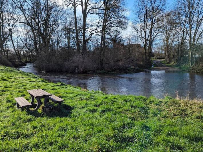 Location de vacances pour 8 personnes, avec Terrasse et Jardin dans Morlac