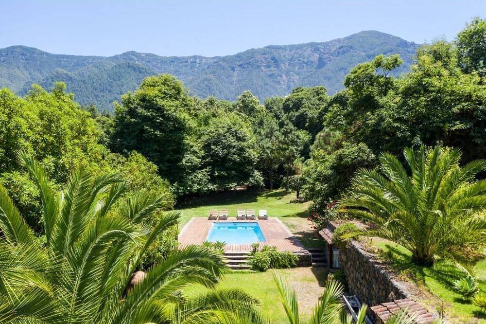 Kanarisches Haus mit Pool, Grill, Wlan, Netflix in El Sauce, La Orotava