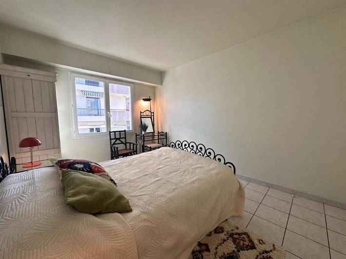 Gîte pour 4 personnes, avec jardin, animaux acceptés dans Gare D Antibes - 4