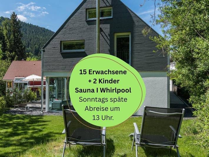Ferienhaus für 17 Personen, mit Garten und Whirlpool sowie Sauna, kinderfreundlich in Kinzigtal