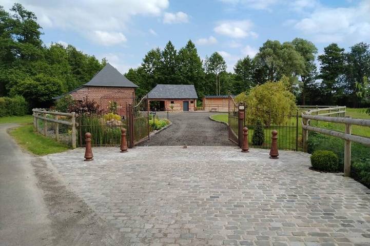 Location de vacances pour 7 personnes, avec terrasse et jardin à Sigy-en-Bray