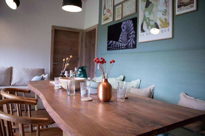 Ferienwohnung für 6 Personen, mit Ausblick und Garten in Lofer