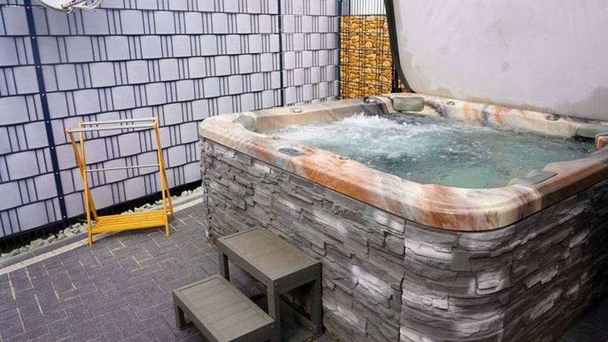 Ferienhaus für 7 Personen, mit Whirlpool und Terrasse sowie Pool in Senftenberg - 3