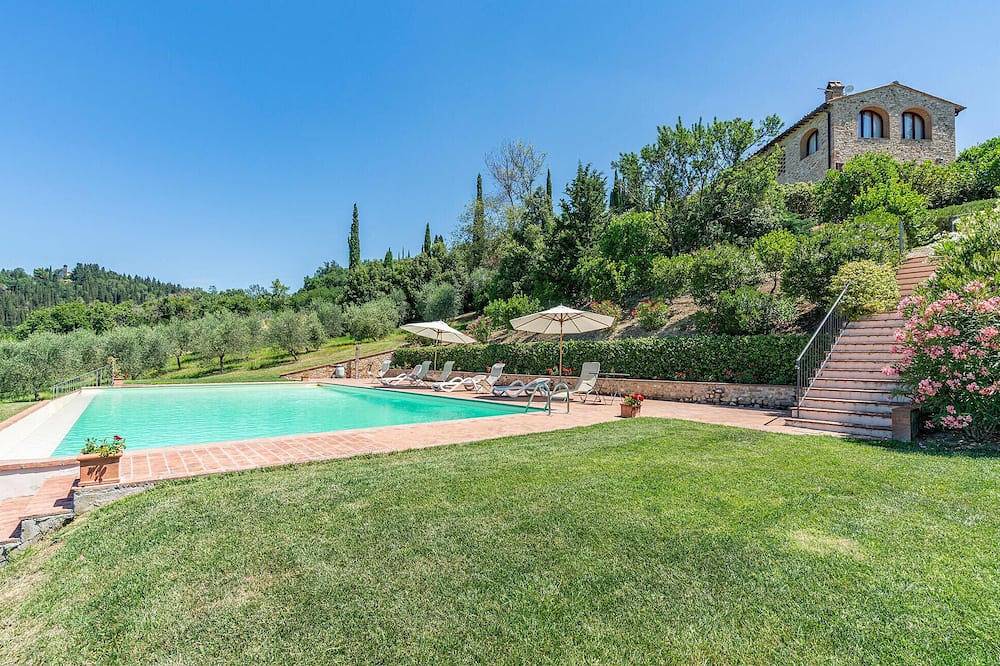 Lovely home in Montespertoli Fi in Montespertoli, Chianti