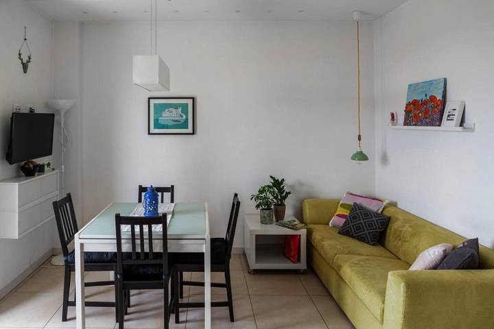 Appartamento per 4 persone, con balcone e panorama a Selargius