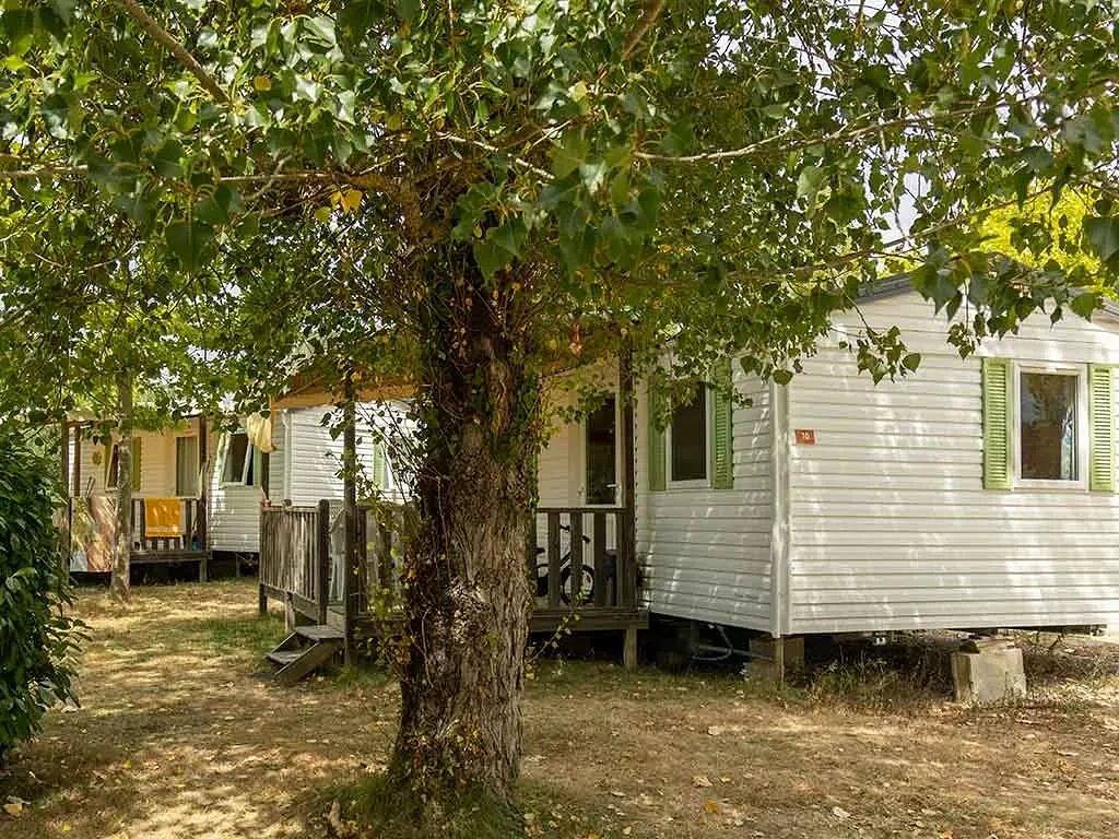 Camping 3 étoiles - Piscine in Garganvillar, Tarn-et-Garonne
