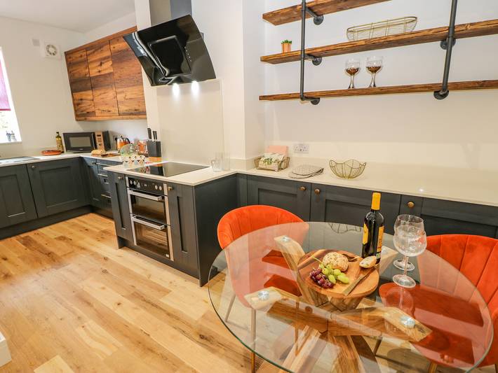 Apartment for 6 people, with garden in Nottinghamshire