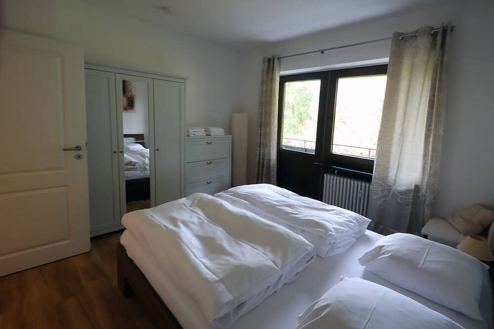 Entire apartment, Apartment no. 16 in the Dr. Gaertner complex - Starry sky, Apartment 16, Dr. Gaertner in Bad Wiessee, Bavarian Alps