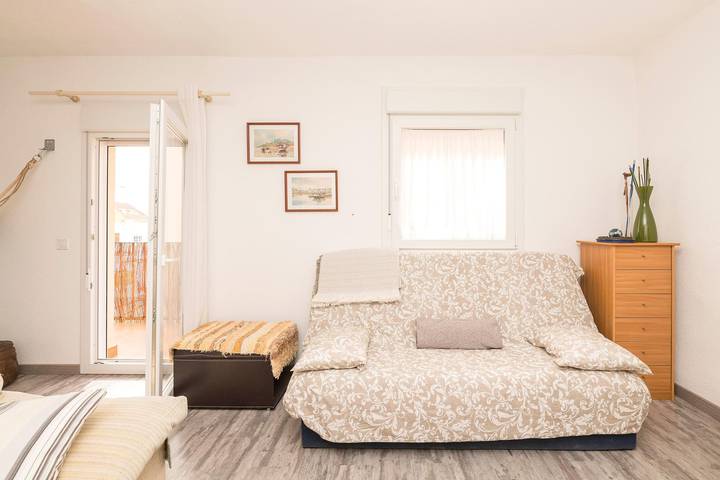 Apartamento vacacional entero, La Isleña - Acogedor apartamento a 500 metros de San Fernando y con Wifi Gratis in San Fernando, Costa de la Luz