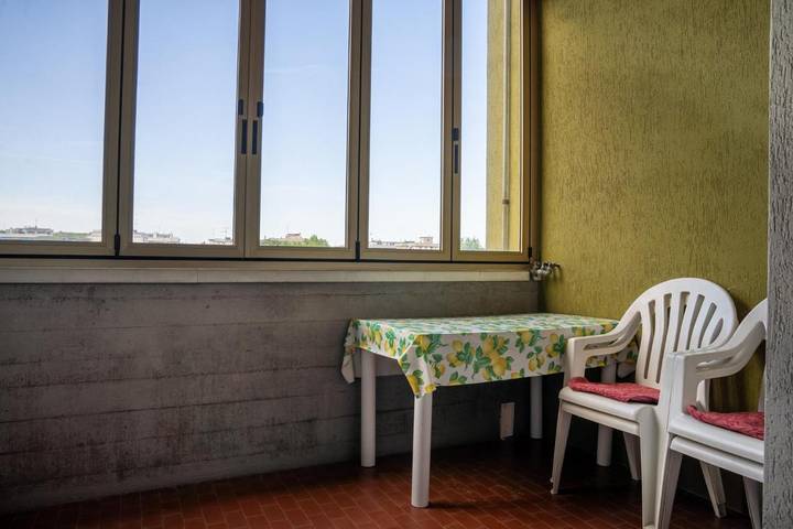 Gîte pour 4 personnes, avec terrasse à Lido Adriano - 2