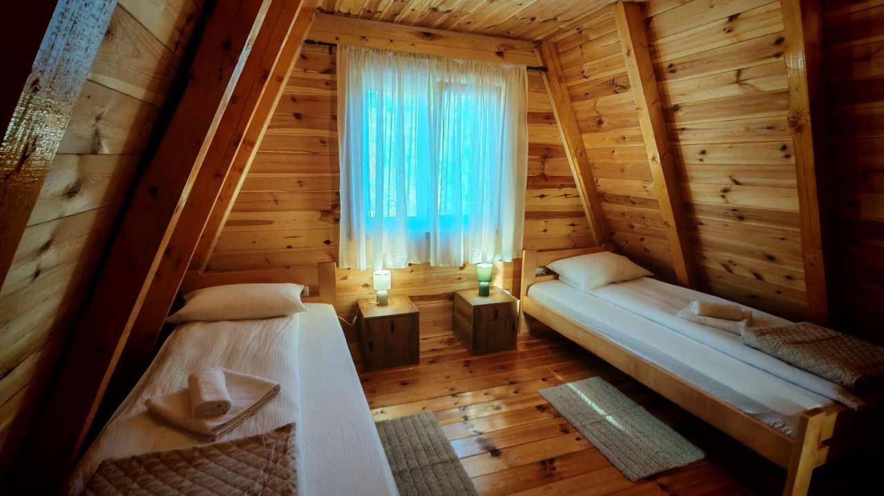 Riverside Rooms in Montenegro