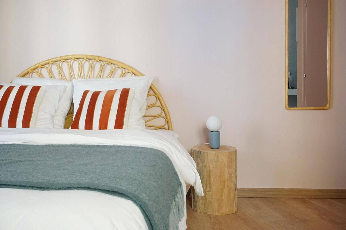 Appartement entier, Casaïa - La surfeuse - Chambre avec salle de bain privée in Hyeres, Parc national de Port-Cros