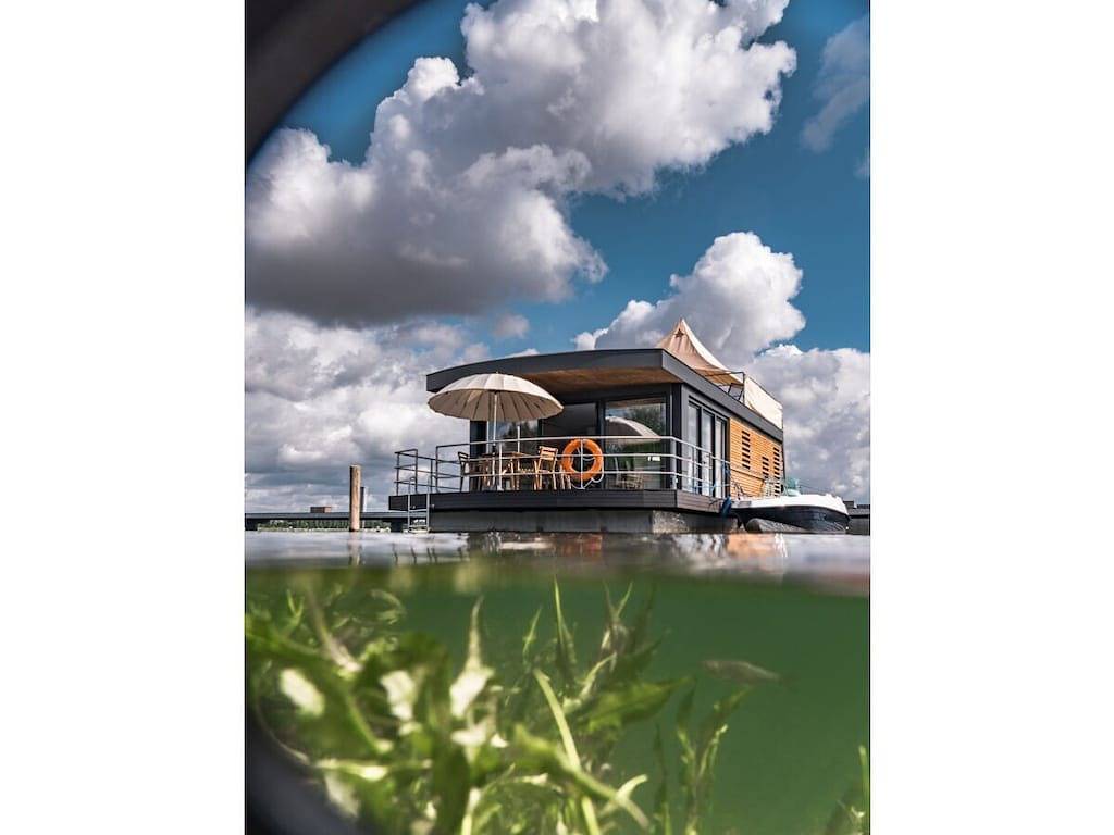 Hausboot mit 1 Schlafzimmer in Bitterfeld, Bitterfeld-Wolfen