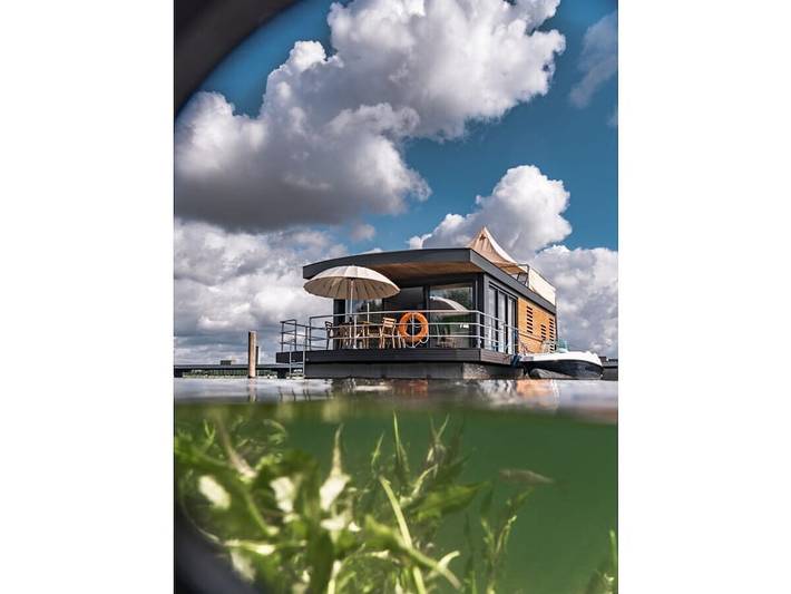 Hausboot für 4 Personen, mit Terrasse - 1