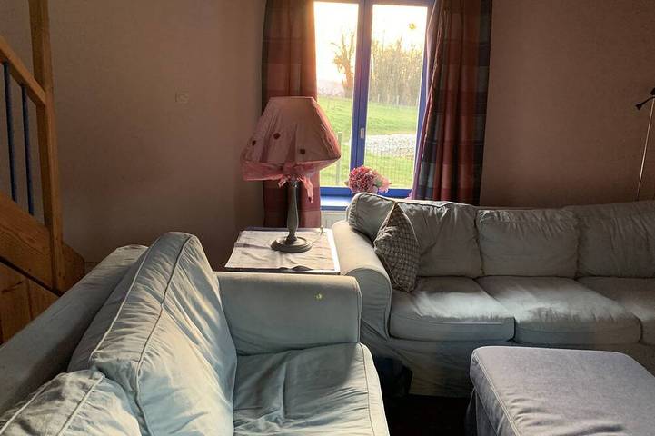 Gîte pour 4 personnes, avec jardin dans Deux-Grosnes - 4