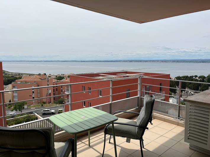 Holiday rental for 2 people, with terrace and pool in Sete