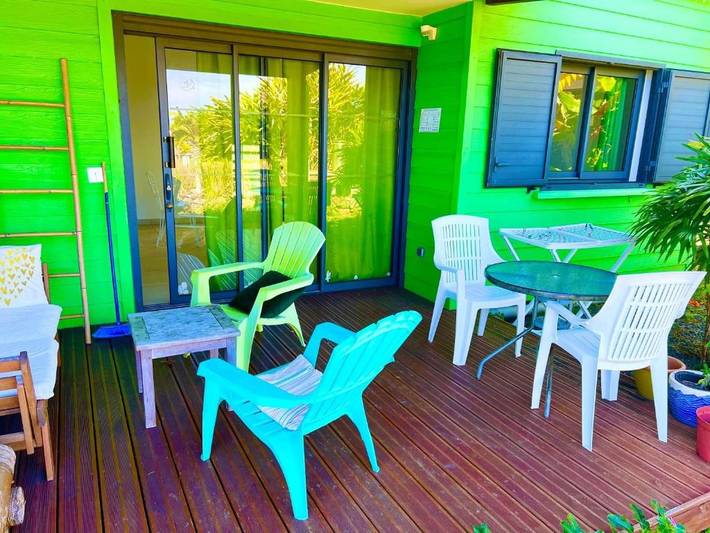 Gîte pour 2 personnes, avec jacuzzi ainsi que piscine et terrasse, adapté aux familles à Manapy les Bains - 3