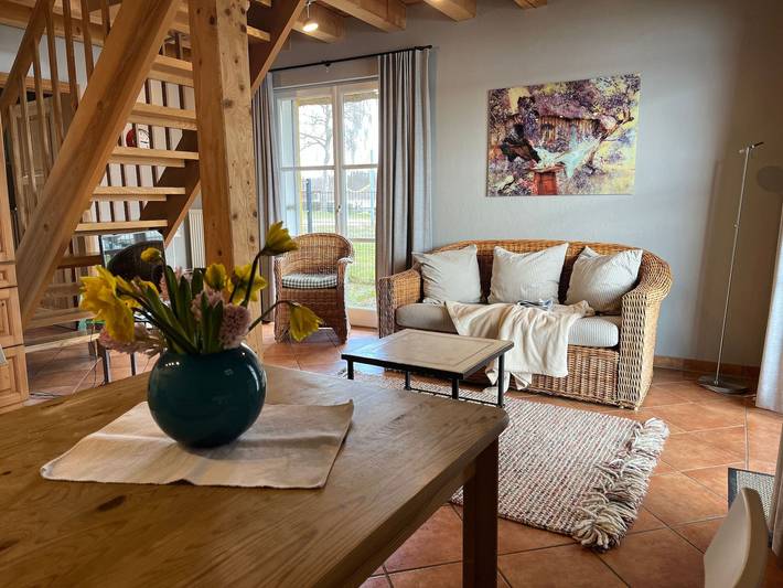 Ferienhaus für 3 Personen, mit Garten und Sauna sowie Seeblick und Ausblick, kinderfreundlich in Mecklenburgische Seenplatte - 2