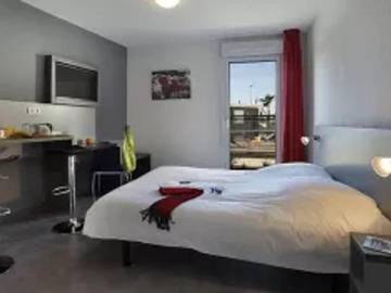 Camping für 2 Personen in Saint-Jean-de-Védas, Hérault, Bild 1