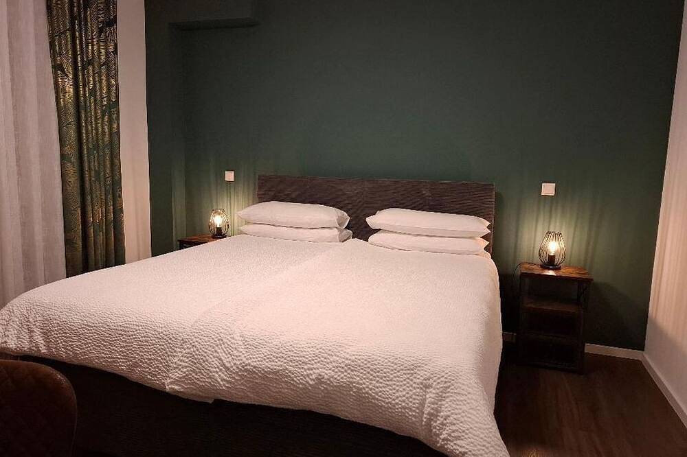 Ganze Wohnung, Ferienwohnung Maria - Bitburg - Ferienwohnung Du/Wc bis 3 Personen in Bitburg, Eifelkreis Bitburg-Prüm