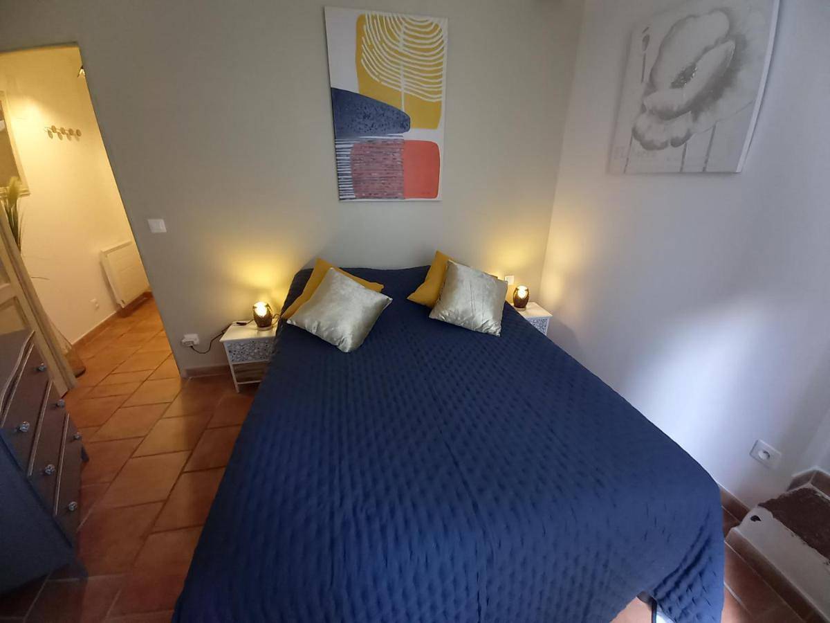 Appartement entier, Three-Bedroom Apartment in Sauve, Région du Vigan