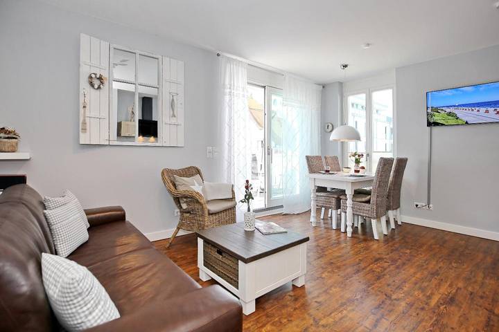 Ferienwohnung für 4 Personen, mit Sauna und Balkon in Börgerende-Rethwisch - 2