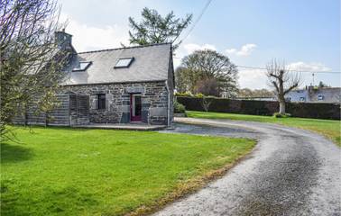 Maison De Vacances pour 4 Personnes dans Gouarec, Cotes-d'Armor, Photo 1