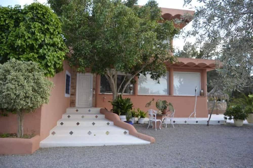 Ideales charmantes Haus für Familien mit Kindern (Touristenlizenz Et-0454-E). in Sant Josep de sa Talaia, Ibiza Süden